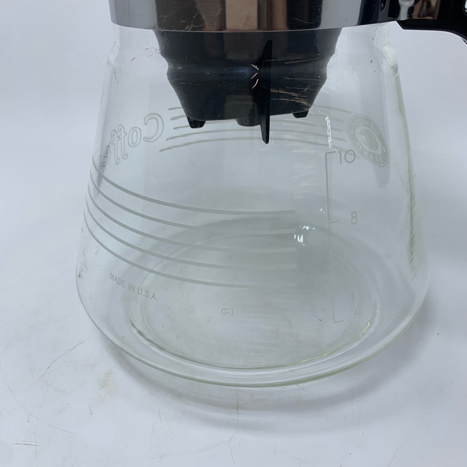 COFFEE POT W/LID.