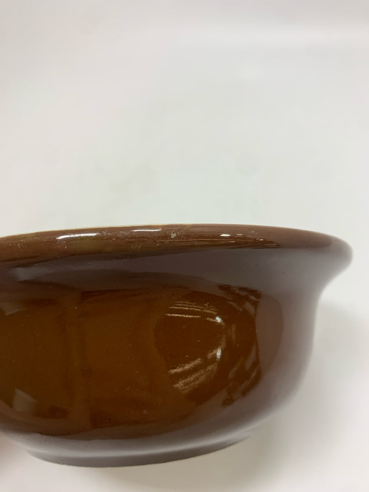 3 VTG BROWN STONEWARE CUSTARD BOWLS.