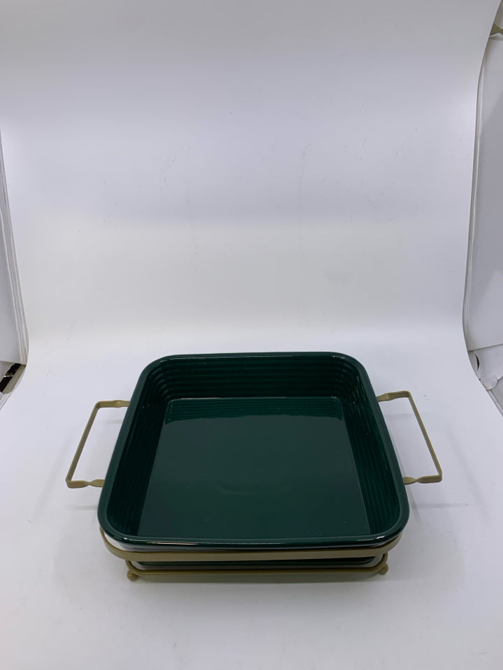 DARK GREEN SQUARE BAKING DISH IN STAND W/ HANDLES BAKESHOP.