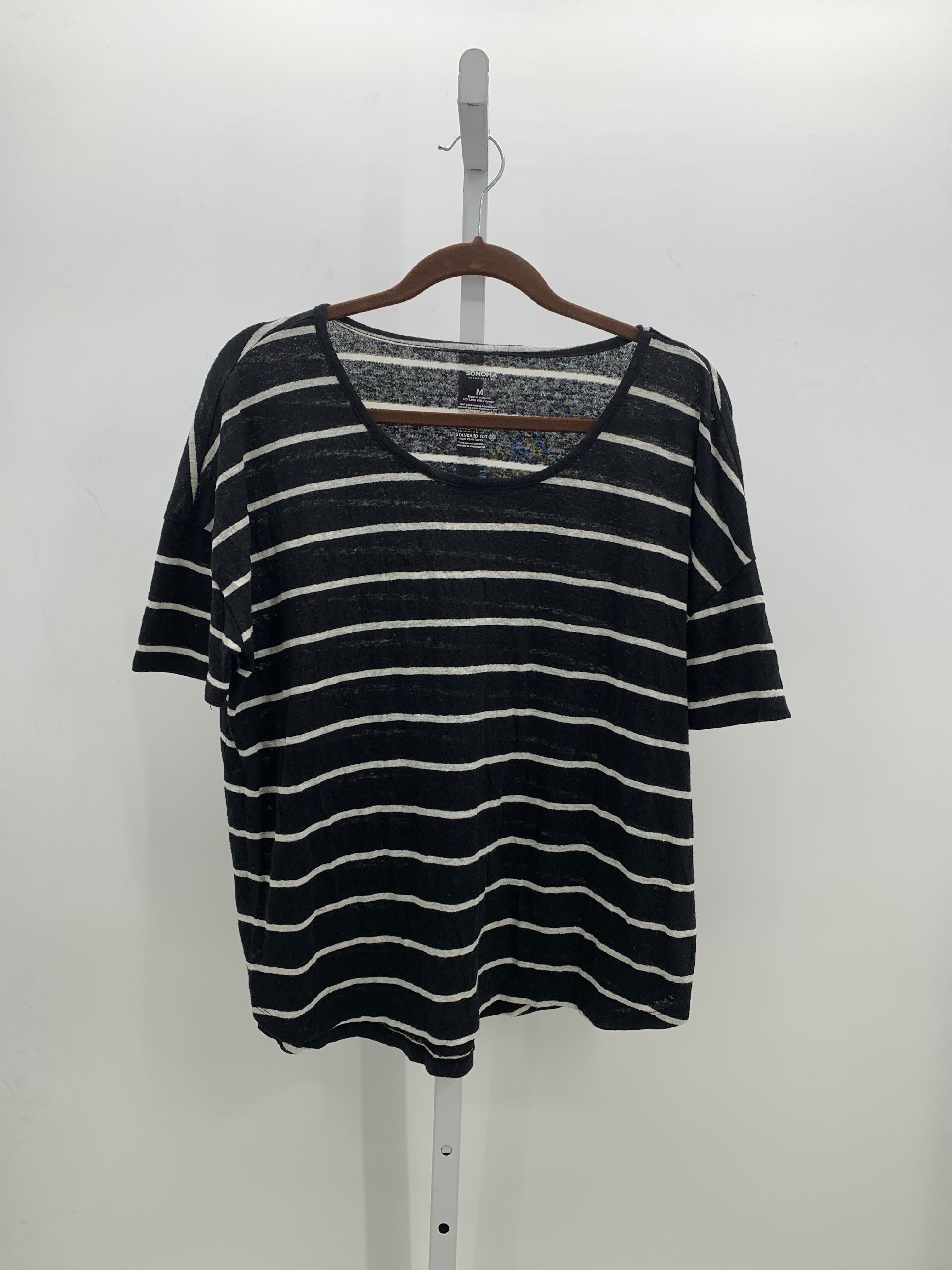 Sonoma Size Medium Misses Short Sleeve Shirt