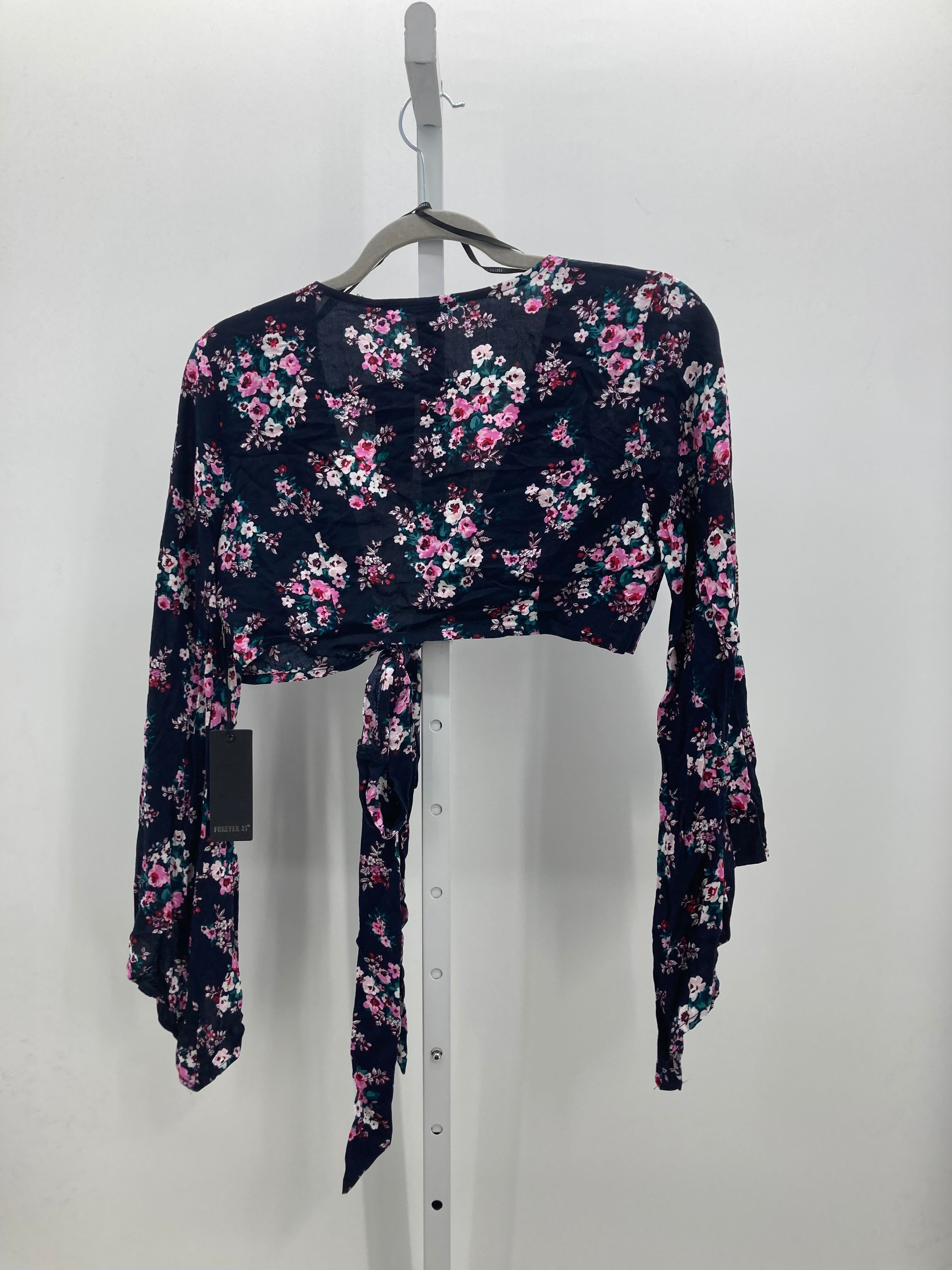 Forever 21 Size Large Juniors Long Sleeve Shirt