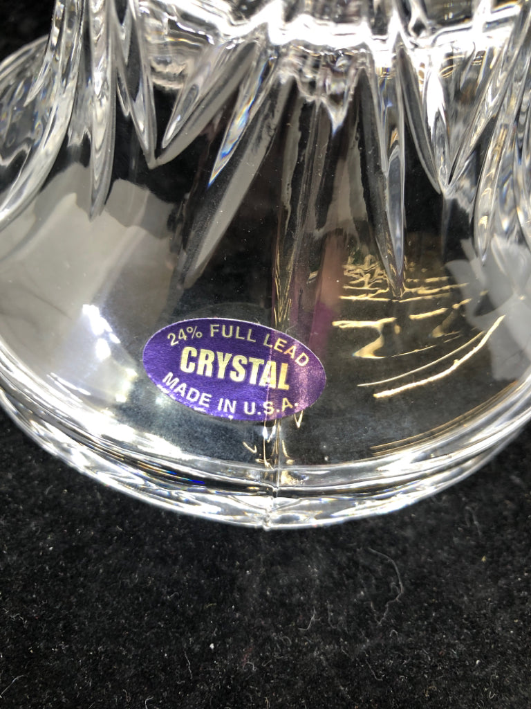 2PC LEAD CRYSTAL CANDLE HOLDER.
