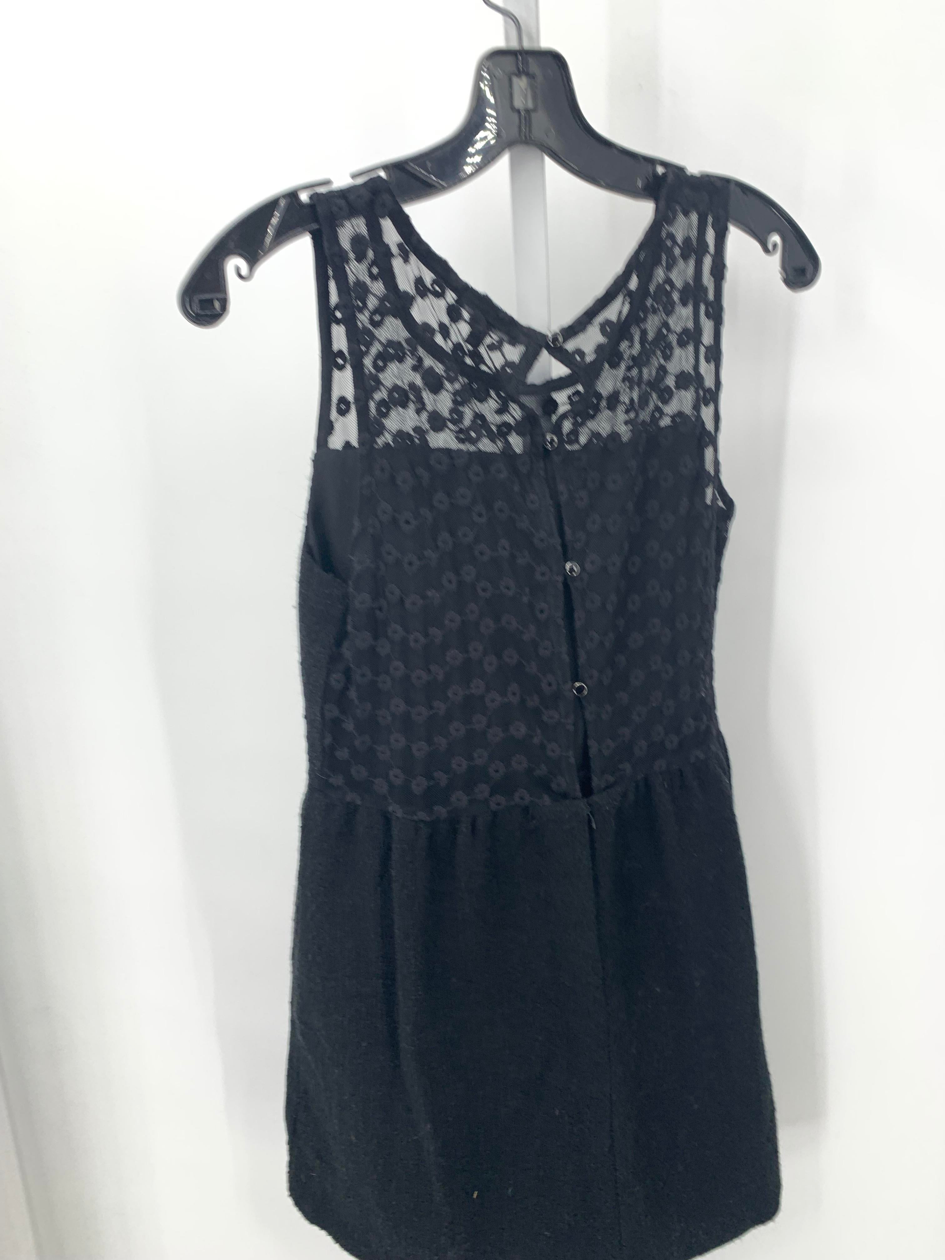 Size Large Juniors Sleeveless Dress