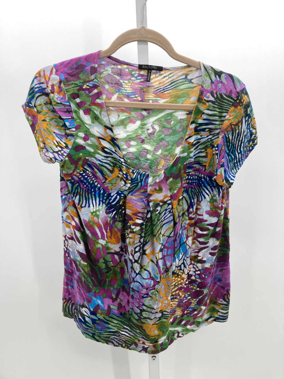 Daisy Fuentes Size Medium Misses Short Sleeve Shirt