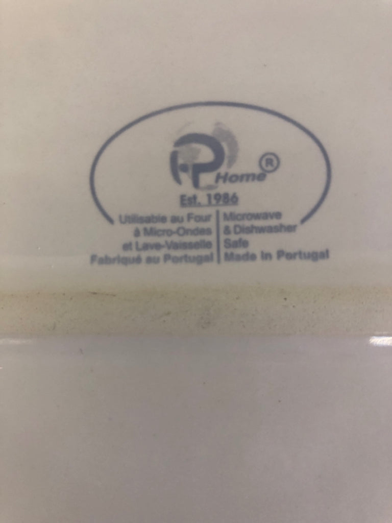 RECTANGLE WHITE SERVING PLATTER.