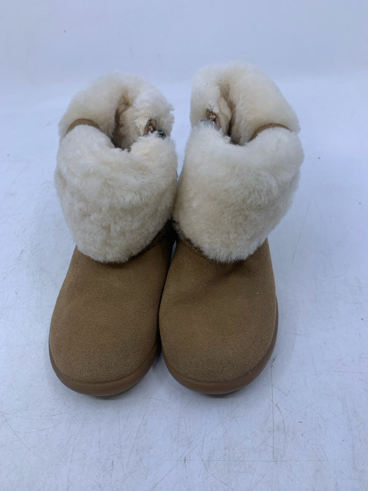 UGG Size 8 Winter Boots