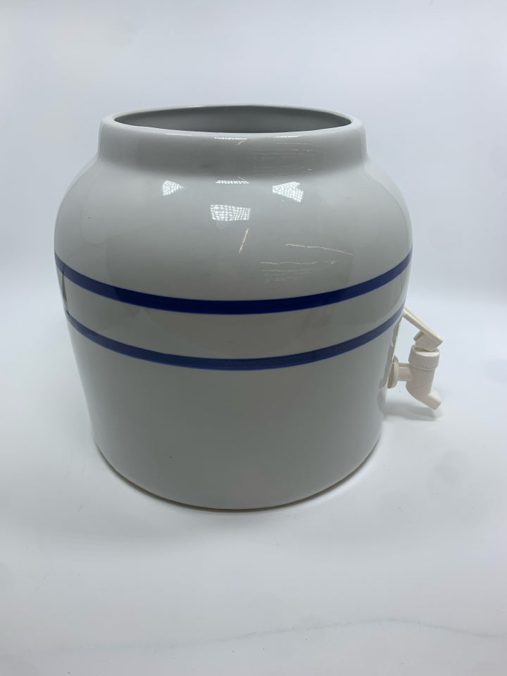 STONEWARE WATER DISPENSER JUG.