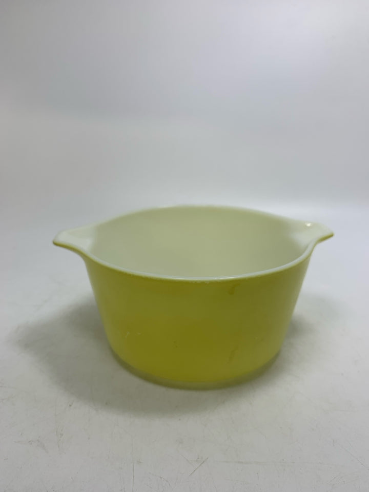 VTG YELLOW BOWL W/ TAB HANDLES #473.