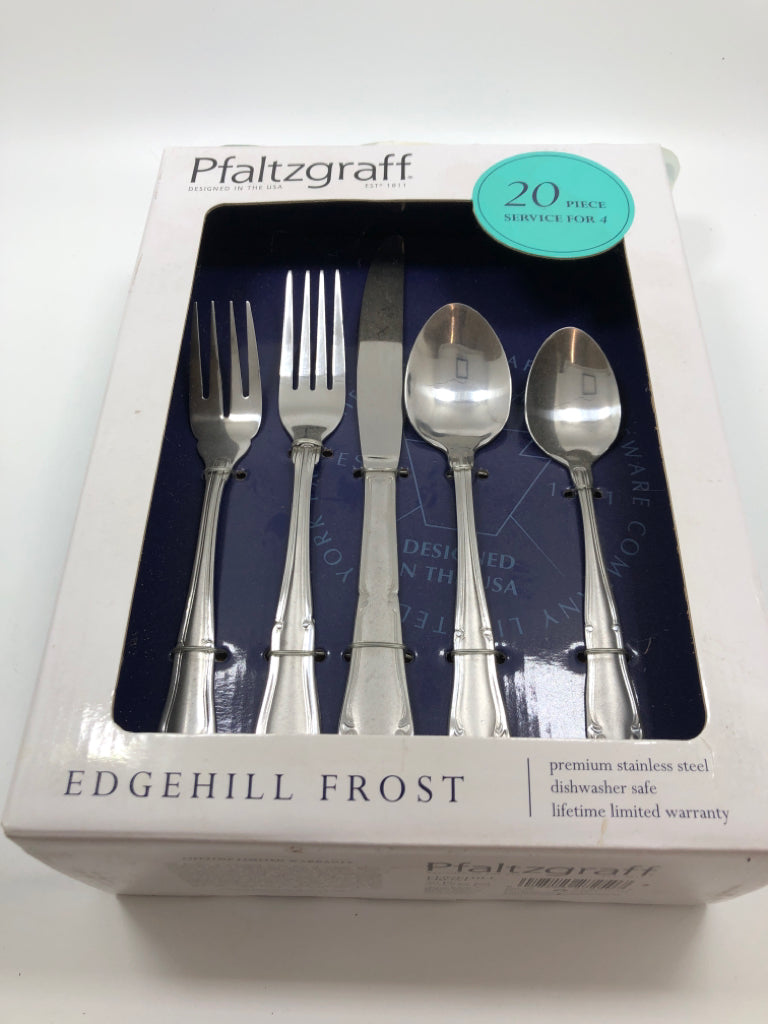 NIB PFALTZGRAFF 20PC CUTLERY SET.