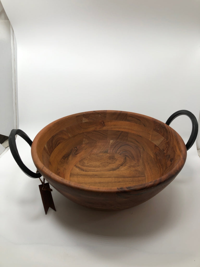 WOODEN SERVING BOWL W/ METAL HANDLES.