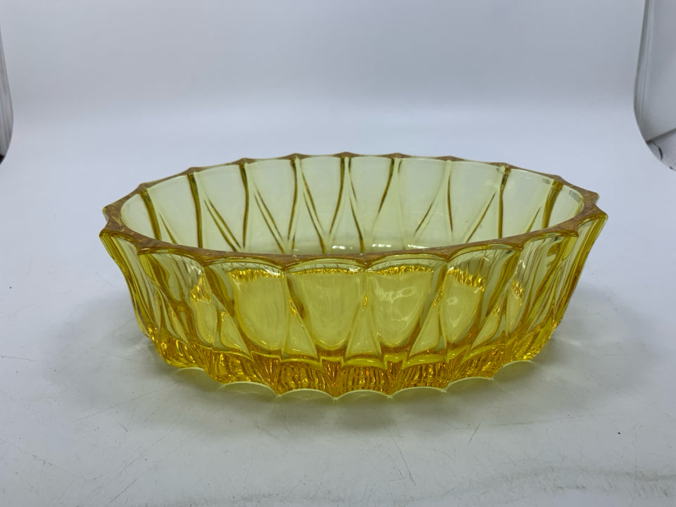 BRIGHT YELLOW OVAL HEAVY GLASS TEXTURED CANDY DISH.