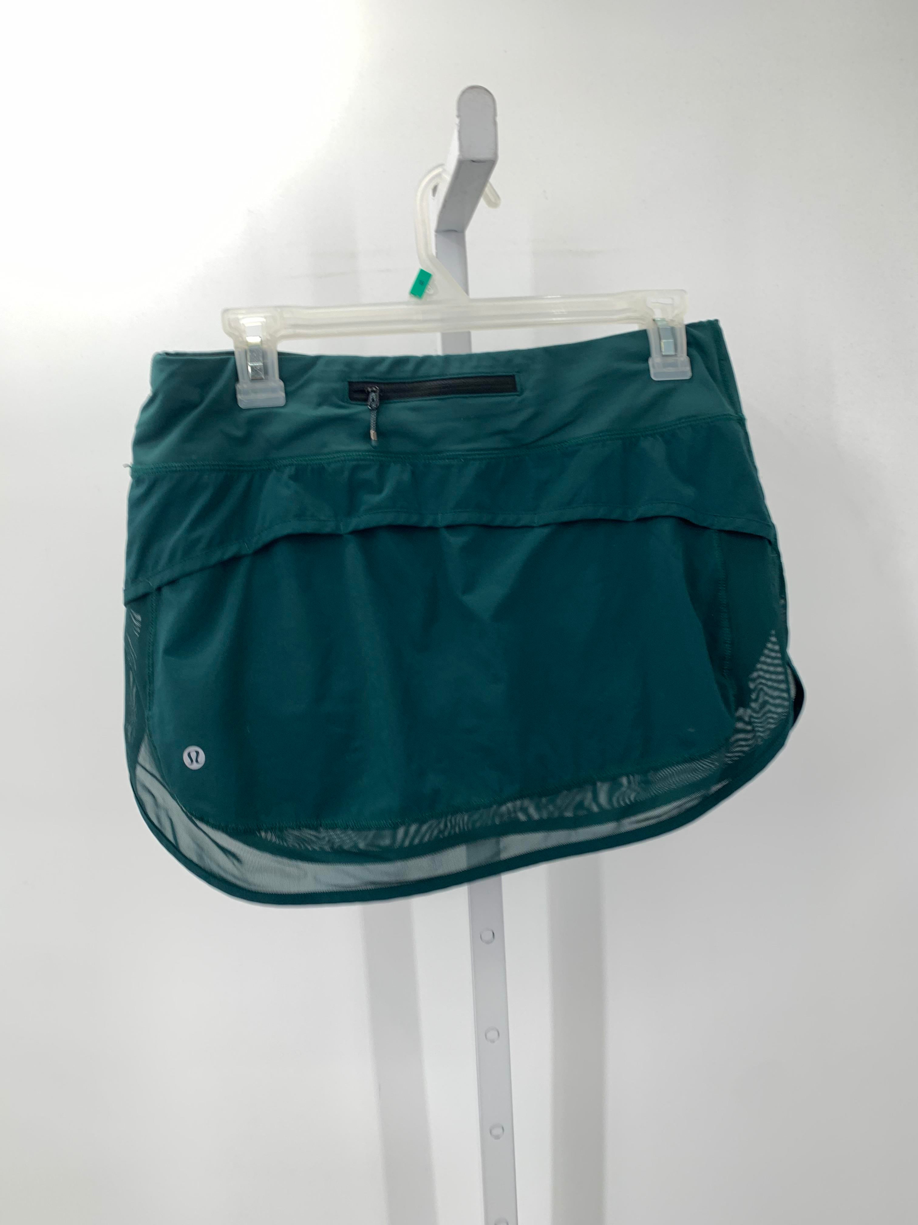 Lululemon Size 8 Misses Skirt