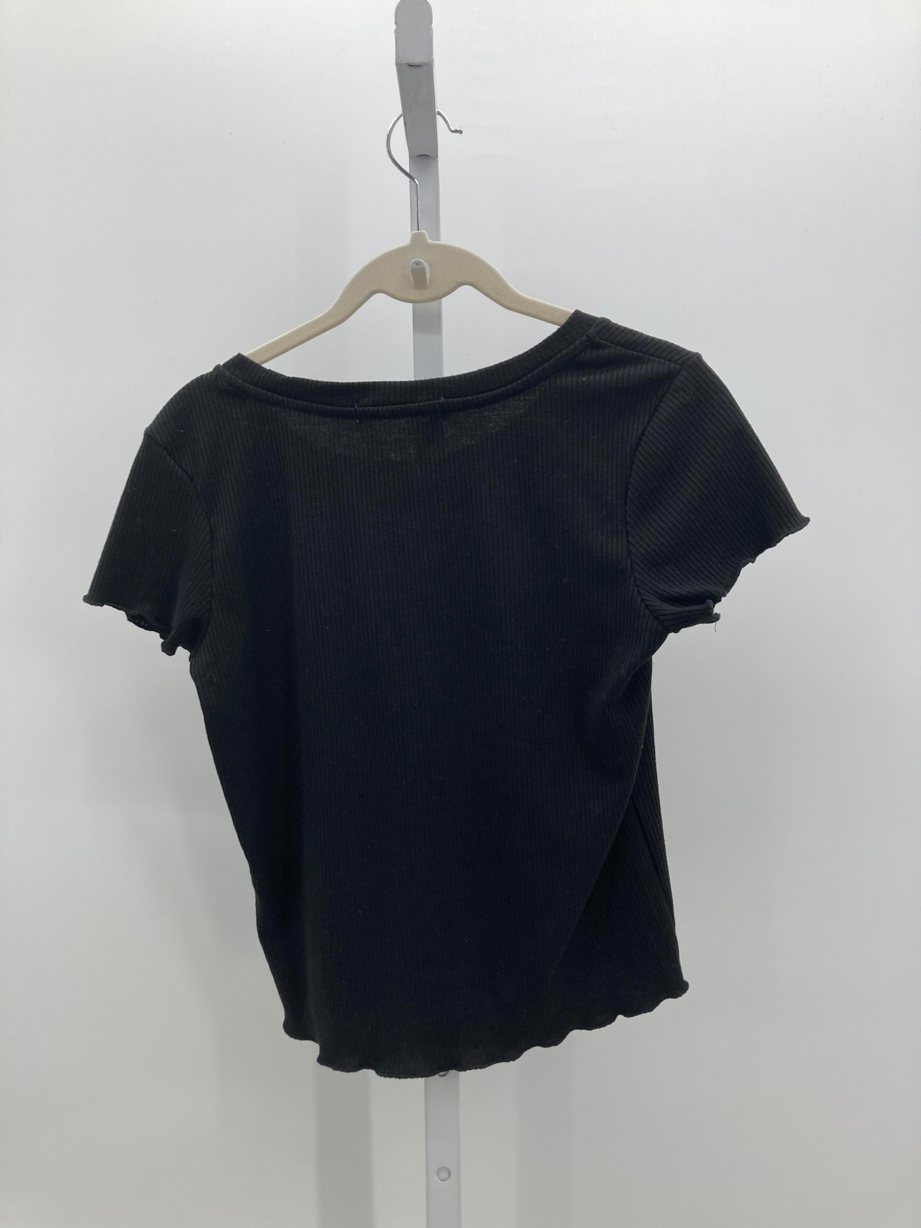 tresics Size Small Juniors Short Sleeve Shirt