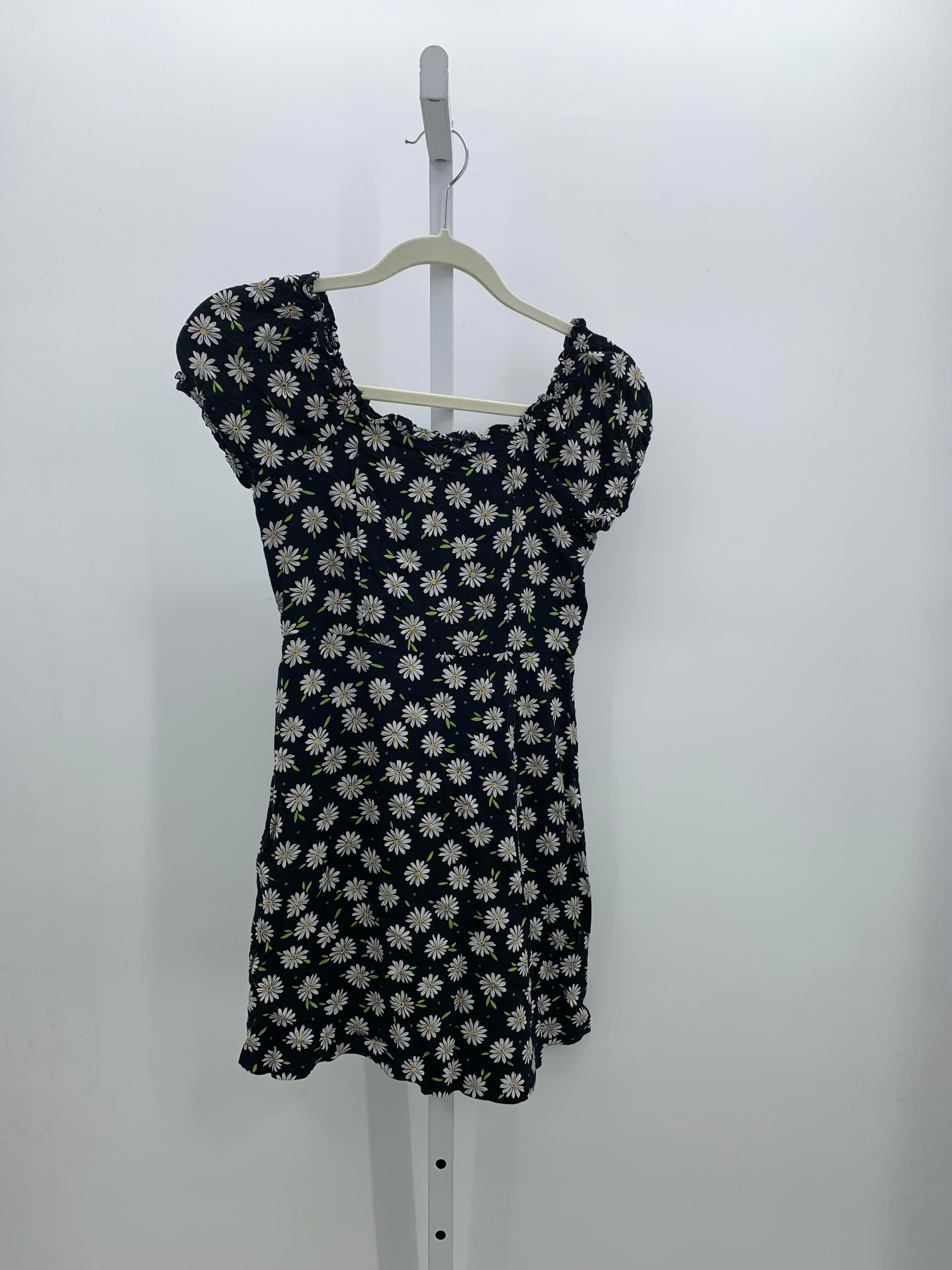 Old Navy Size 10-12 Girls Short Sleeve Dress