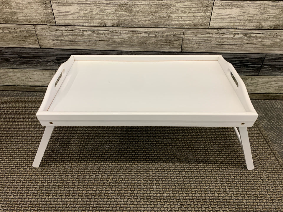 WHITE WOOD LAP TRAY W/FOLDING LEGS.