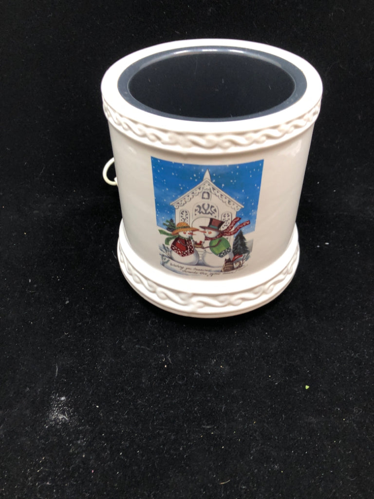 WHITE SNOWMAN CANDLE WARMER.