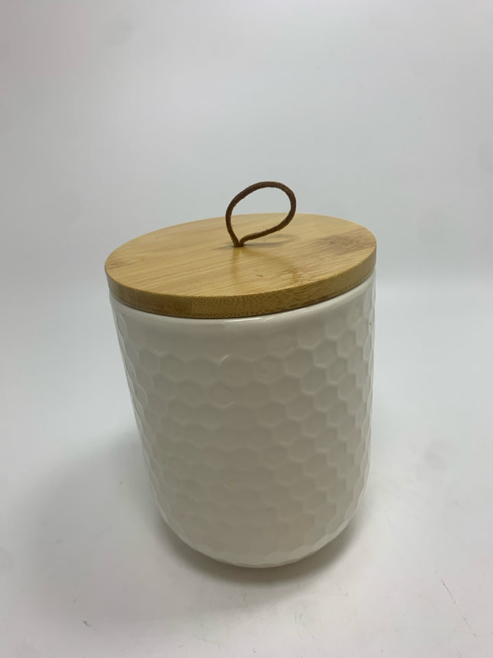 HONEYCOMB CERAMIC CANISTER W/BAMBOO LID.