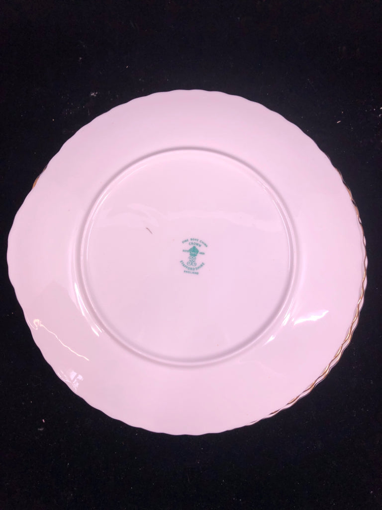 SVC 8 WHITE W GOLD RIM SNACK SET- 8 CUPS, 8 PLATES.
