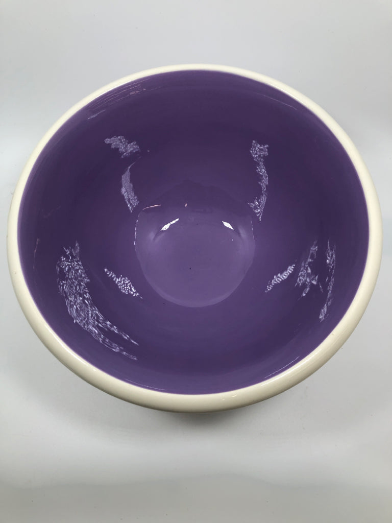 WHITE/PURPLE CERAMIC MIXING BOWL.