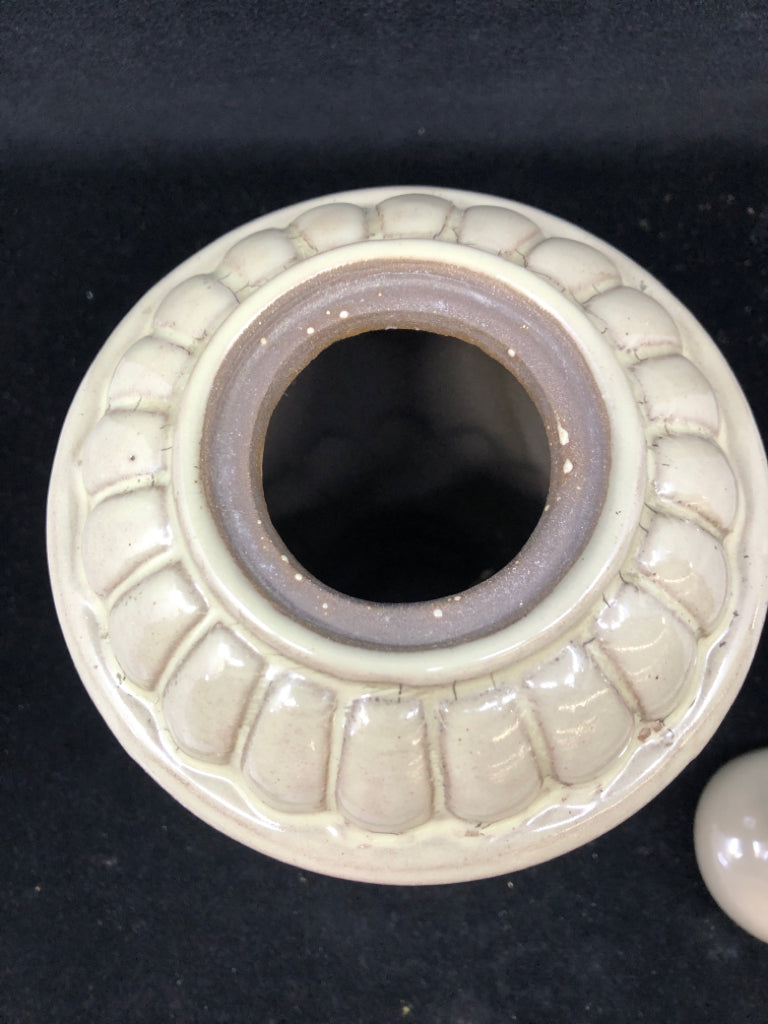 CREAM BROWN CERAMIC URN VASE WITH TOPPER.