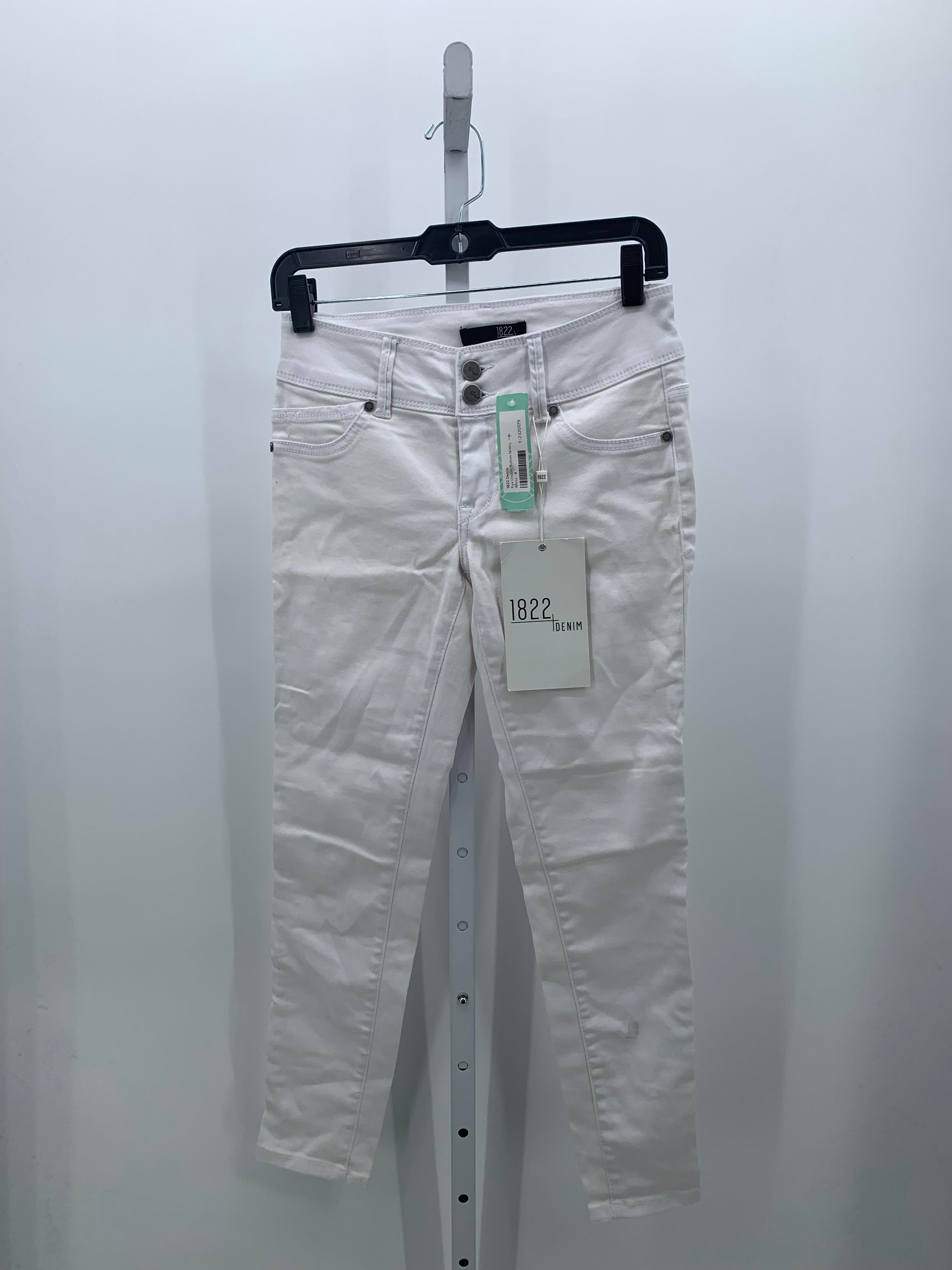 1822 Size 4 Misses Jeans