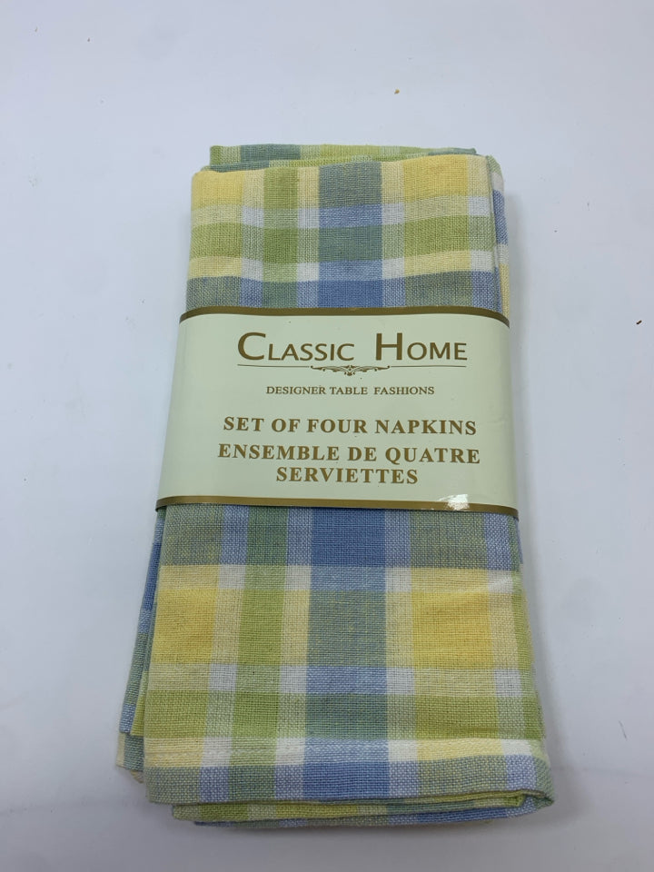 NIP YELLOW PLAID NAPKINS.
