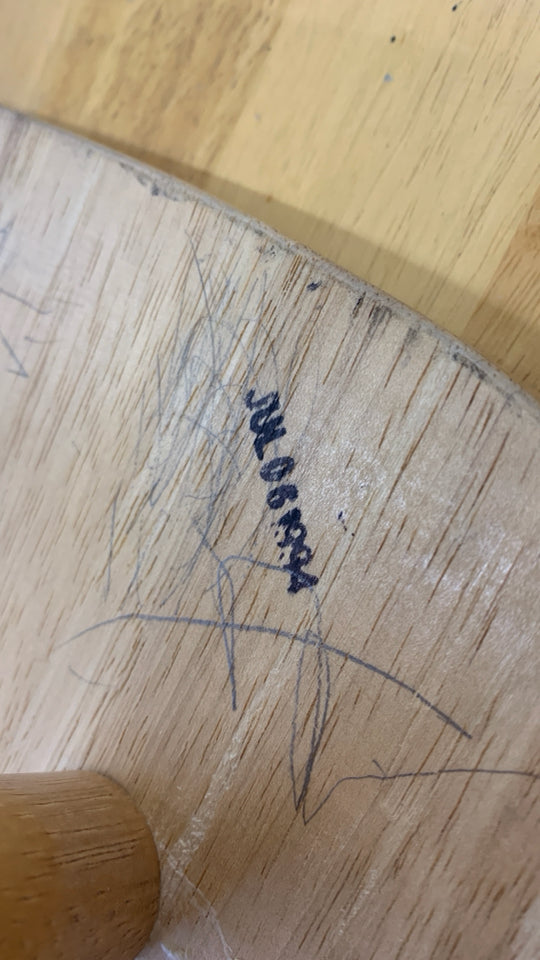 SOLID WOOD TABLE W/6 CHAIRS.