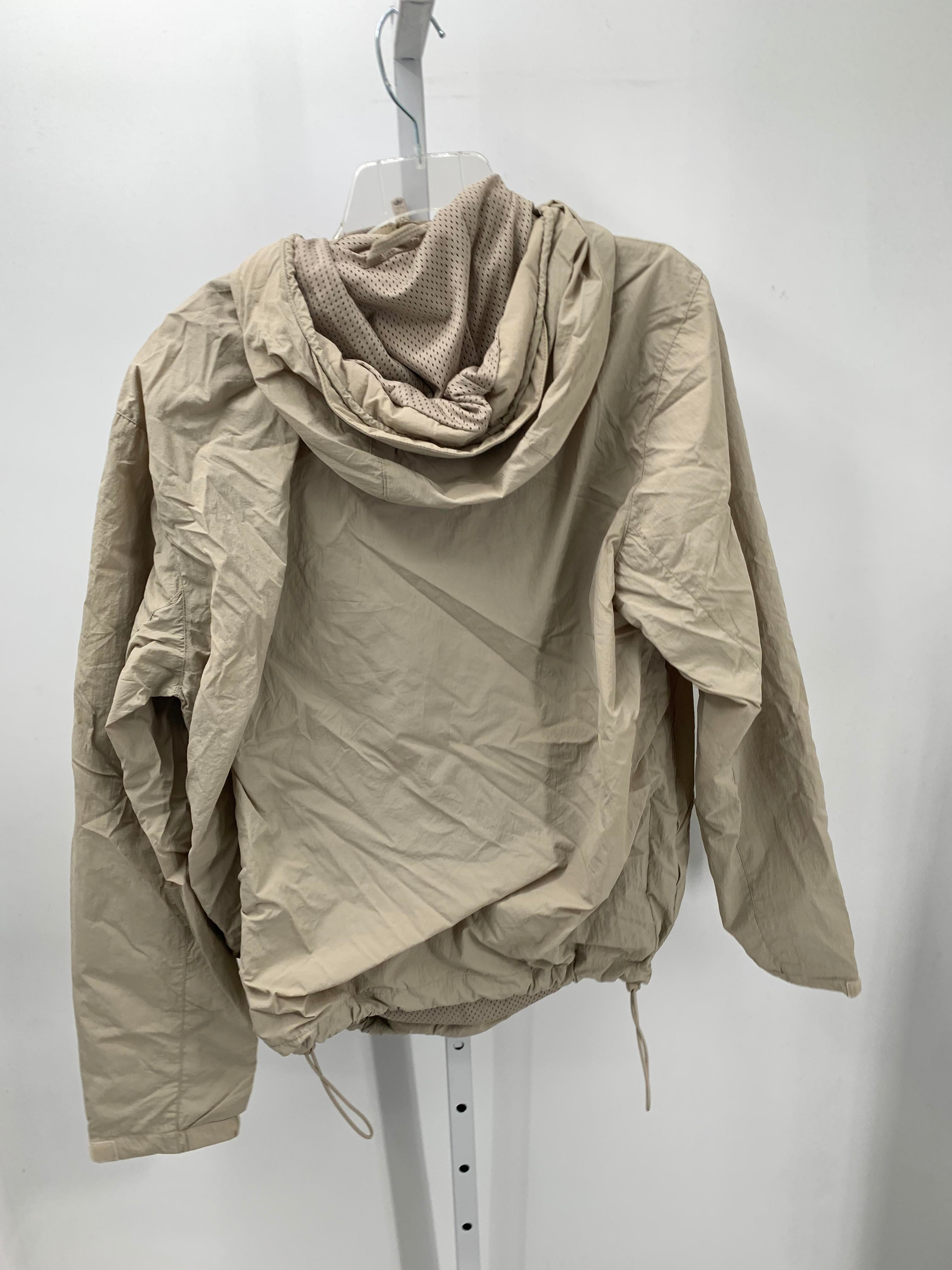 HOODED PULL OVER WINDBREAKER