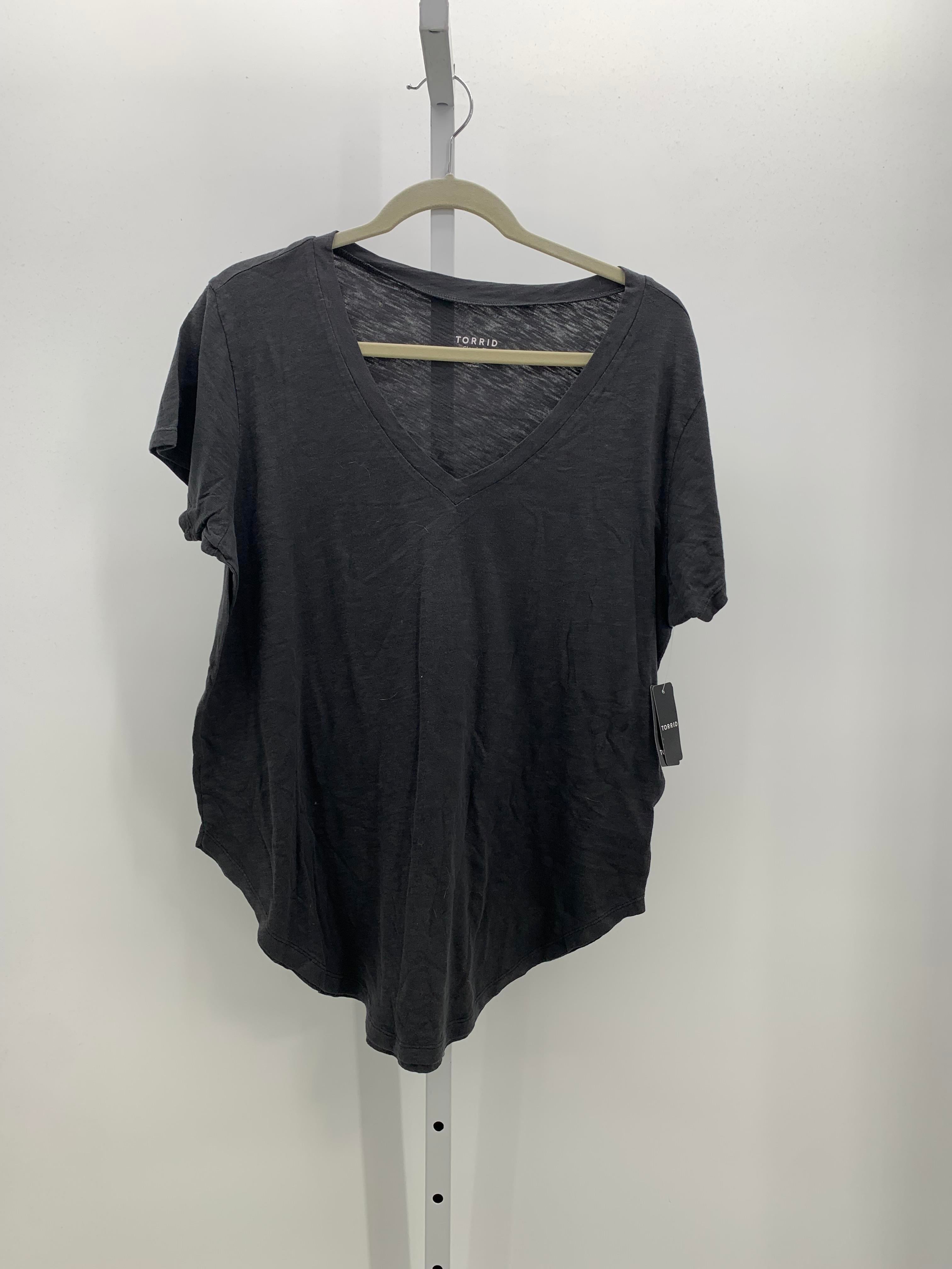 Torrid Size 0X Womens Short Sleeve Shirt
