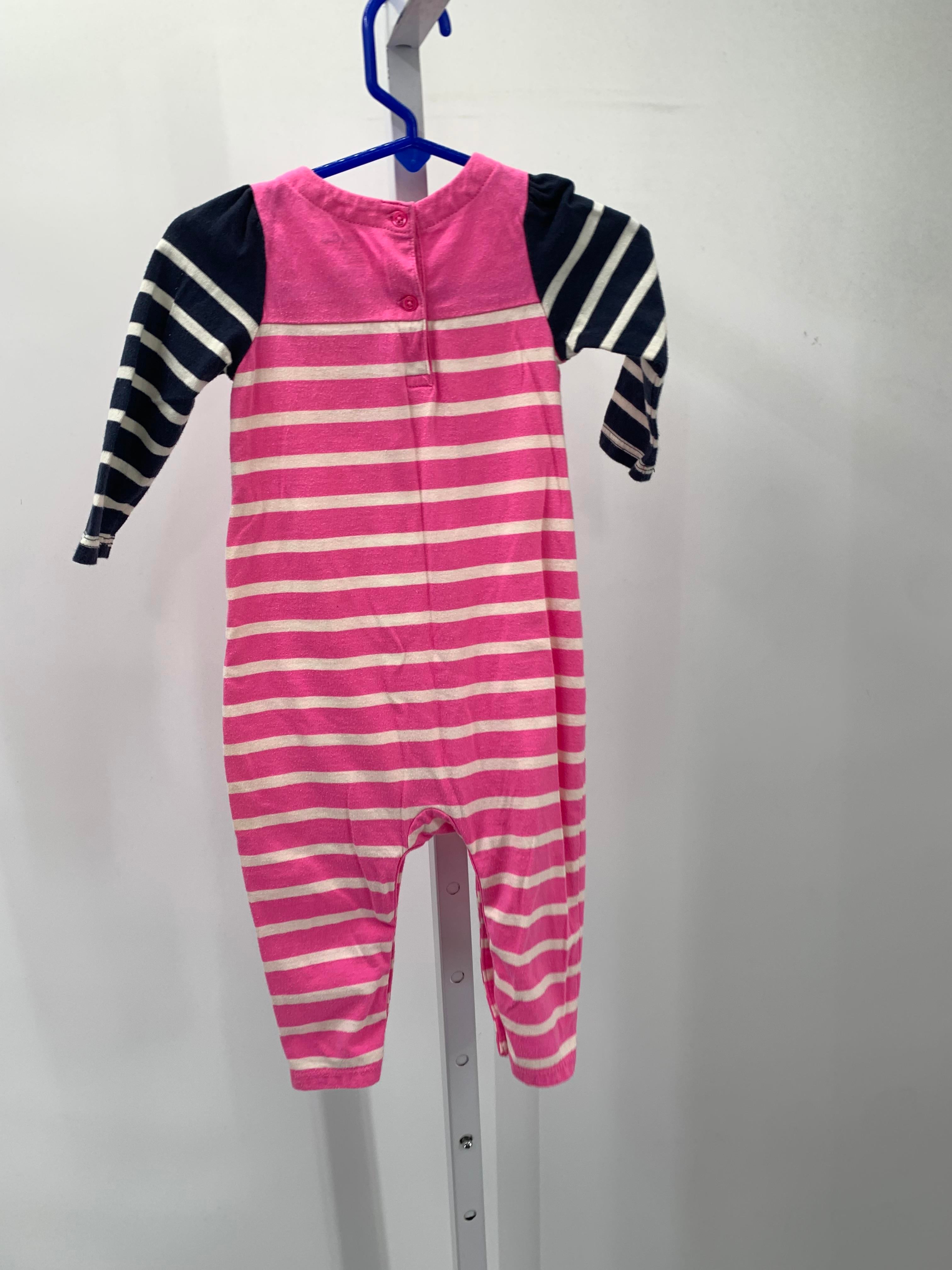 Baby Gap Size 6-12 mon Girls Long Slv. Romper