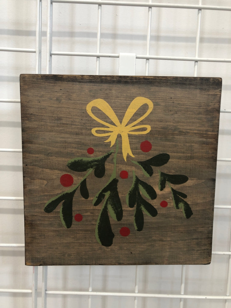 MISTLETOE PAINTING ON WOOD SIGN.