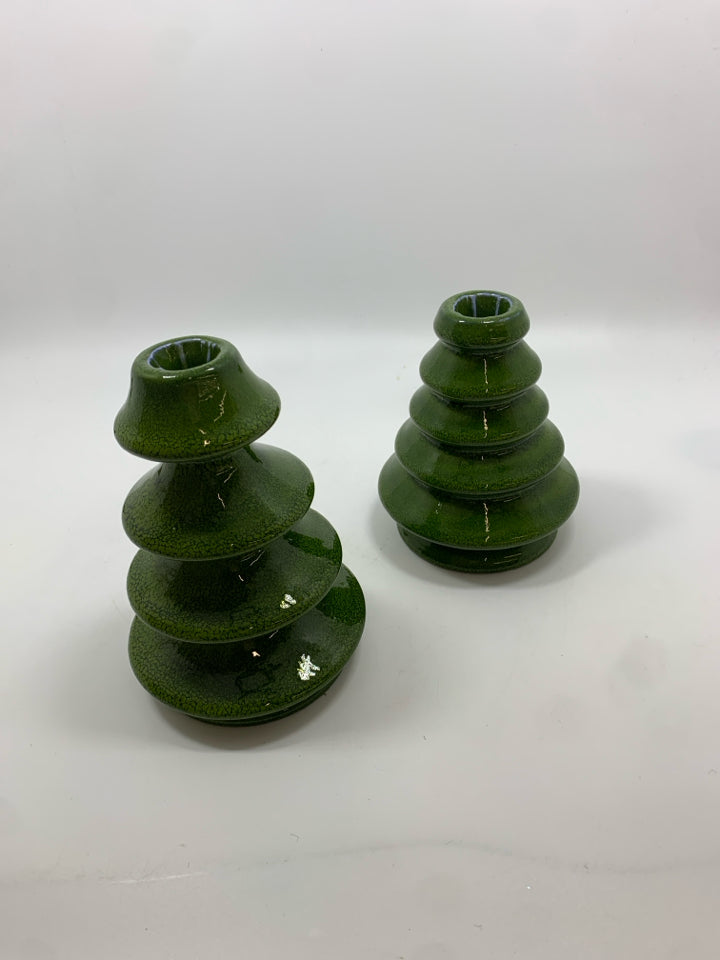 2 GLAZED CHRISTMAS TREE CANDLE HOLDERS.