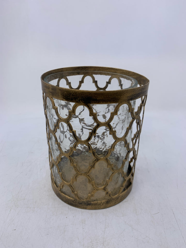 DISTRESSED GOLD METAL W/ GLASS INSERT.