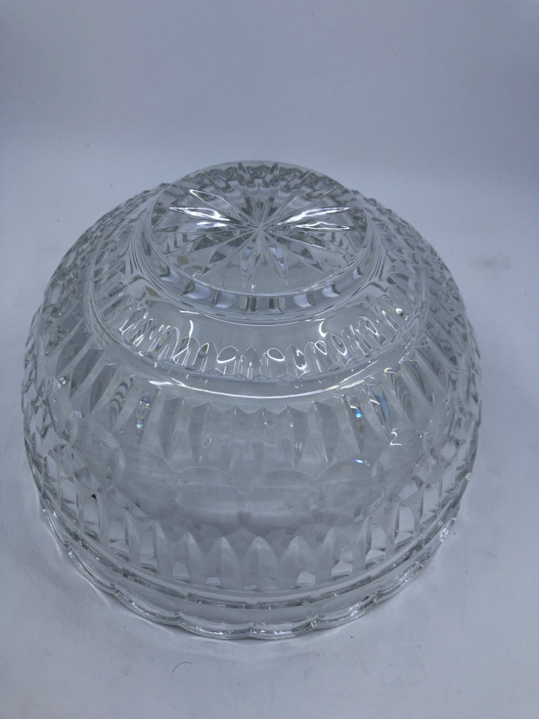 LARGE CRYSTAL BOWL DESIGN GUILD SCALLOP EDGE.