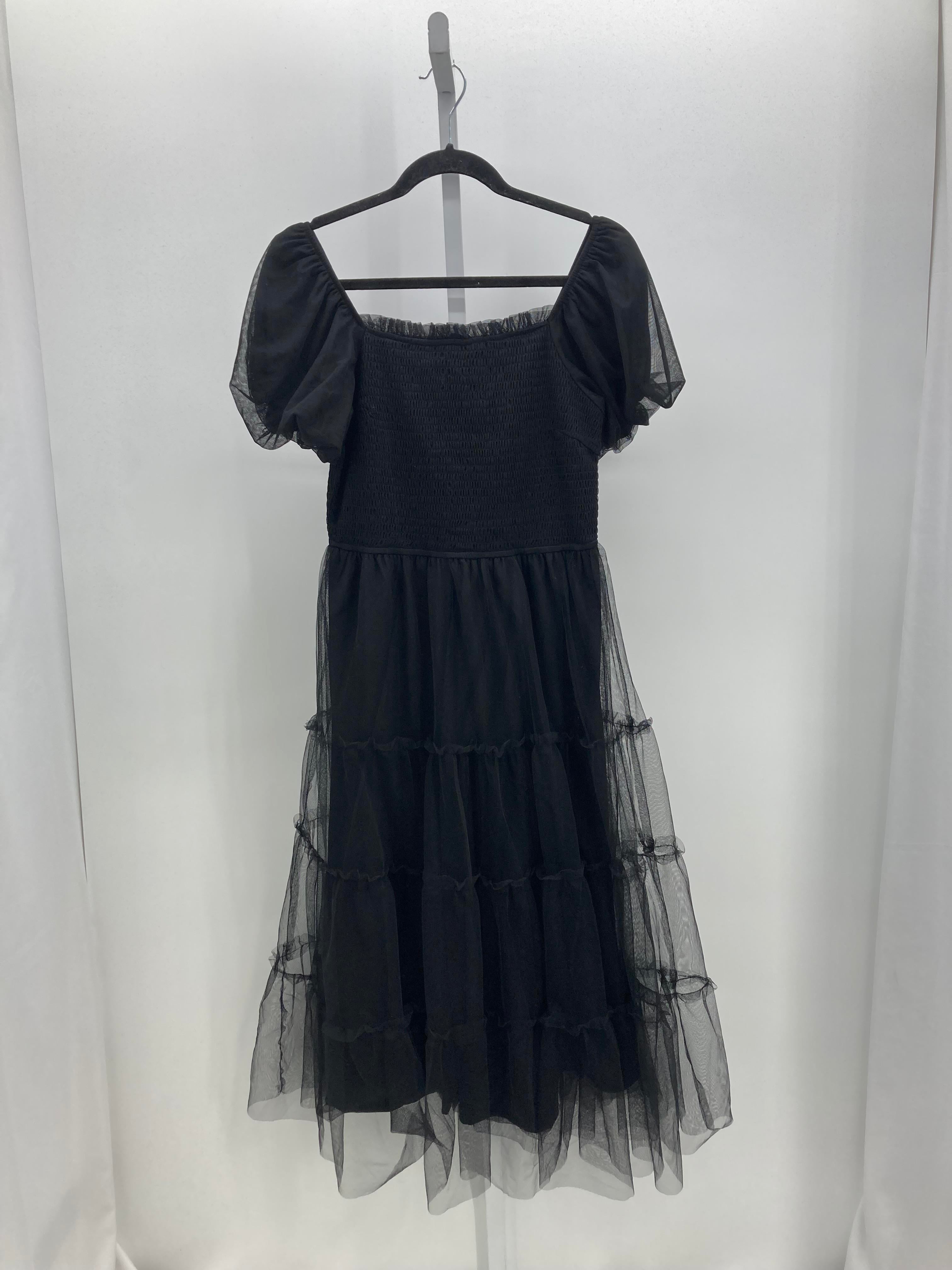 Size Medium Juniors Short Sleeve Dress