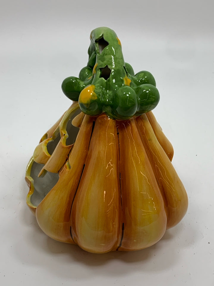 JACK O LANTERN CERAMIC TEALIGHT HOLDER.