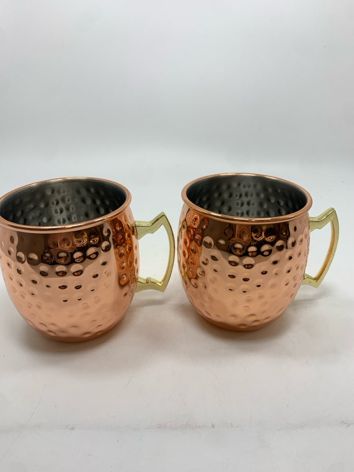 2 HAMMERED MOSCOW MULE MUGS.