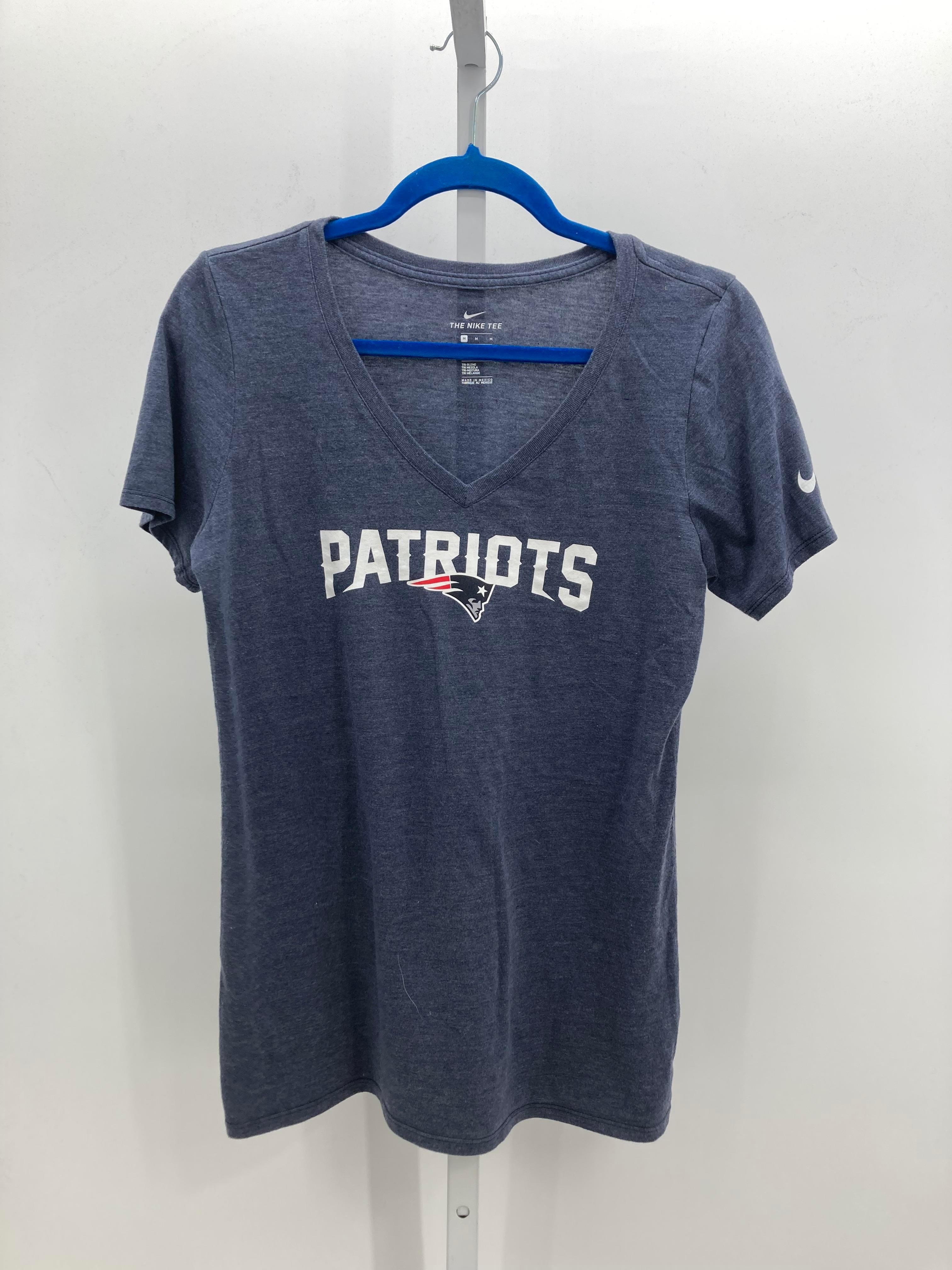 Nike Size Medium Misses Short Sleeve Shirt