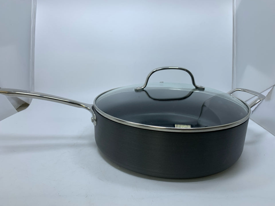 CENTURY COOKWARE NON STICK PAN W/ LID.
