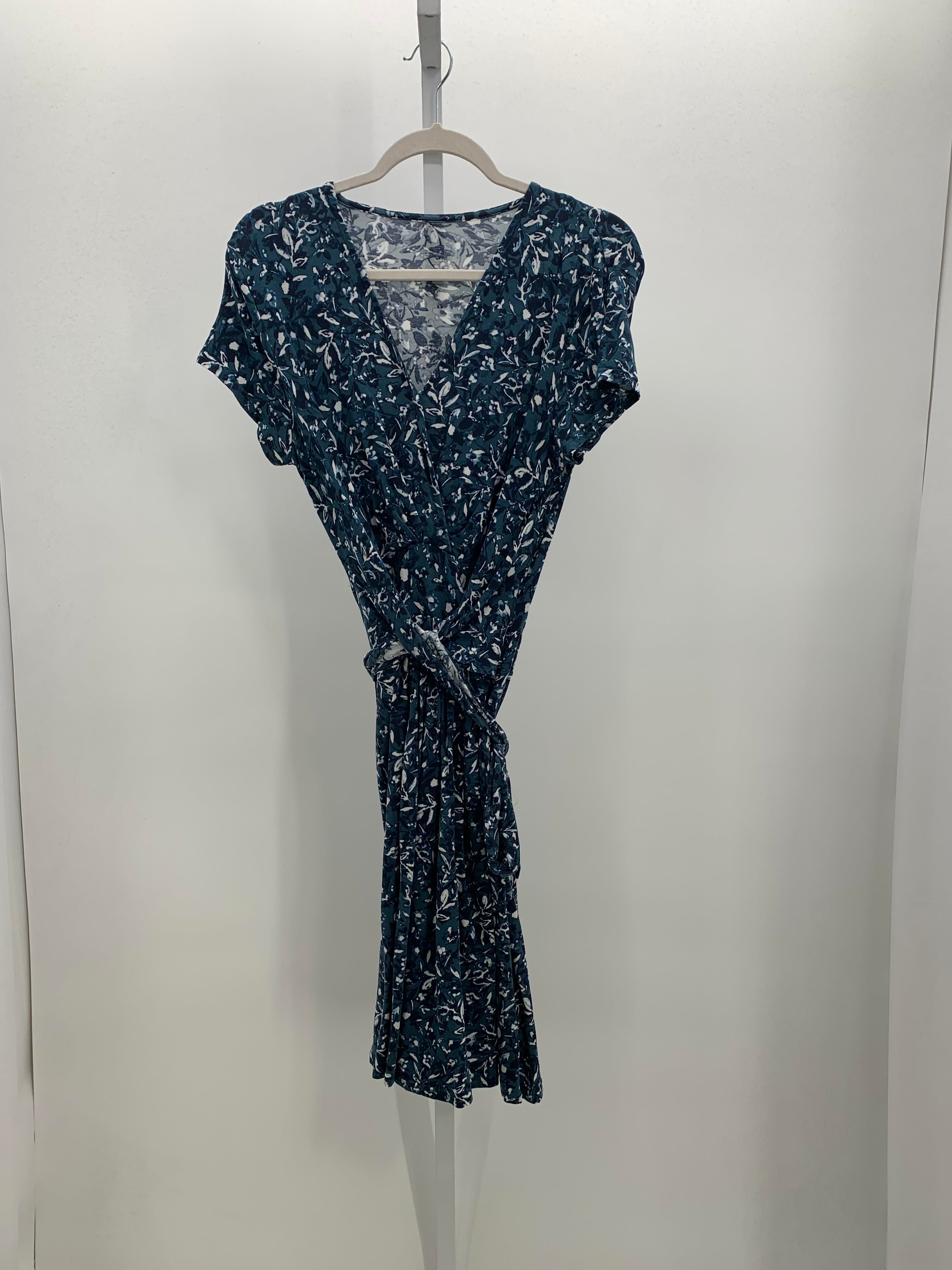 Garnet Hill Size Medium Misses Short Sleeve Dress