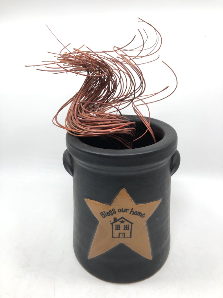 PRIMITIVE BLESS OUR HOME CERAMIC CROCK W/SWIRL STRAW FILLER.