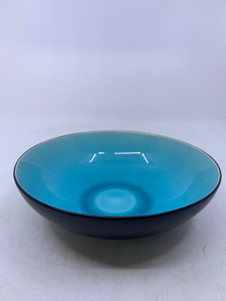 AQUA/ BLACK BOWL.