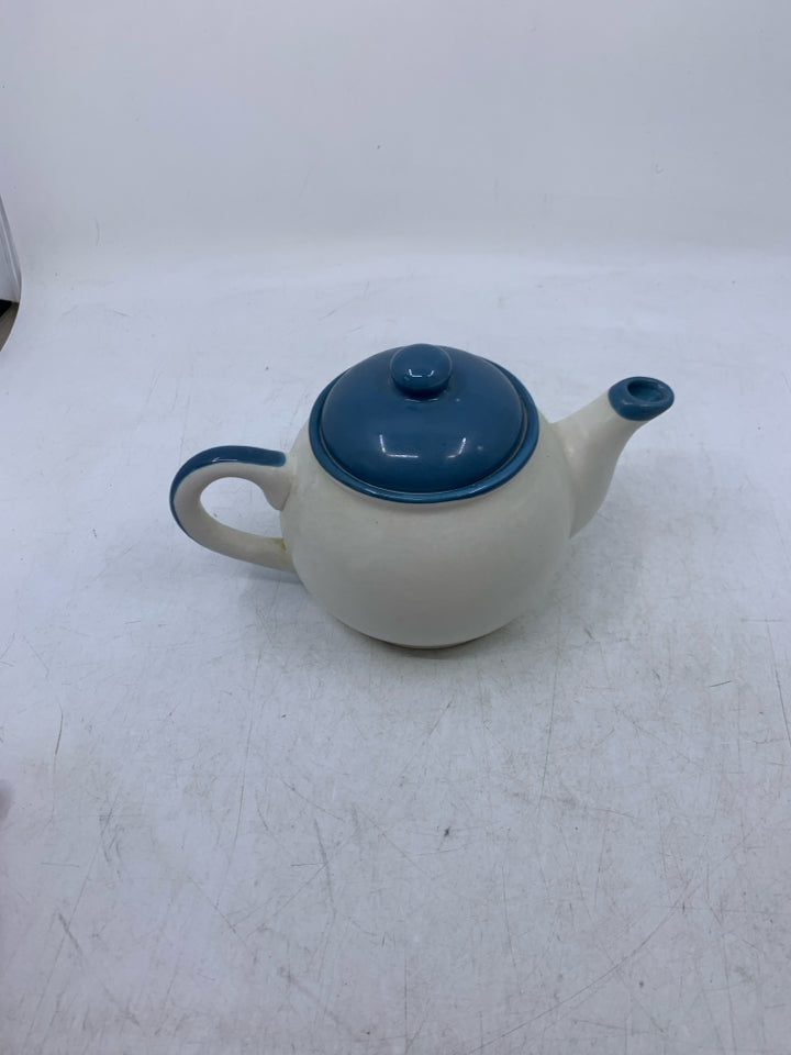 WHITE HOME SWEET HOME RED HOUSE TEA POT.