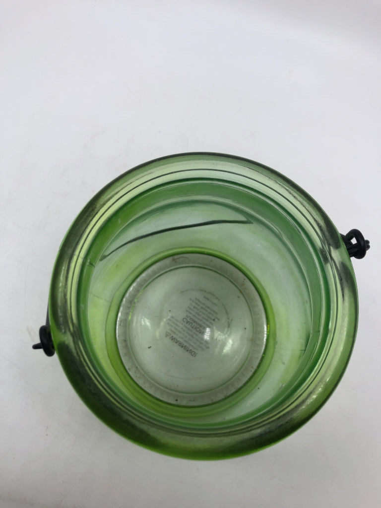 GREEN FROSTED BIRD CANDLE LANTERN.