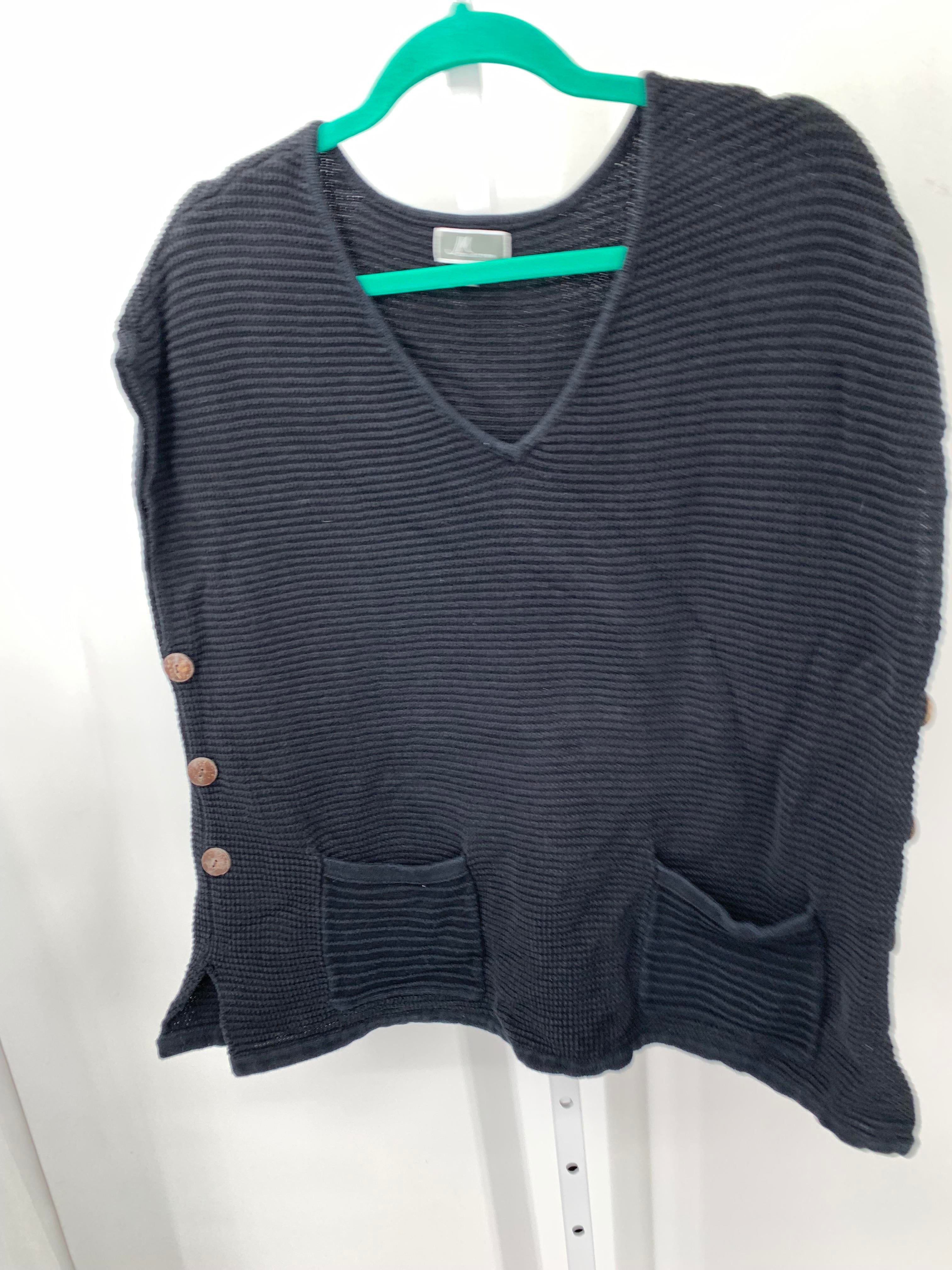 JM Collection Size Large Misses Sleeveless Sweater