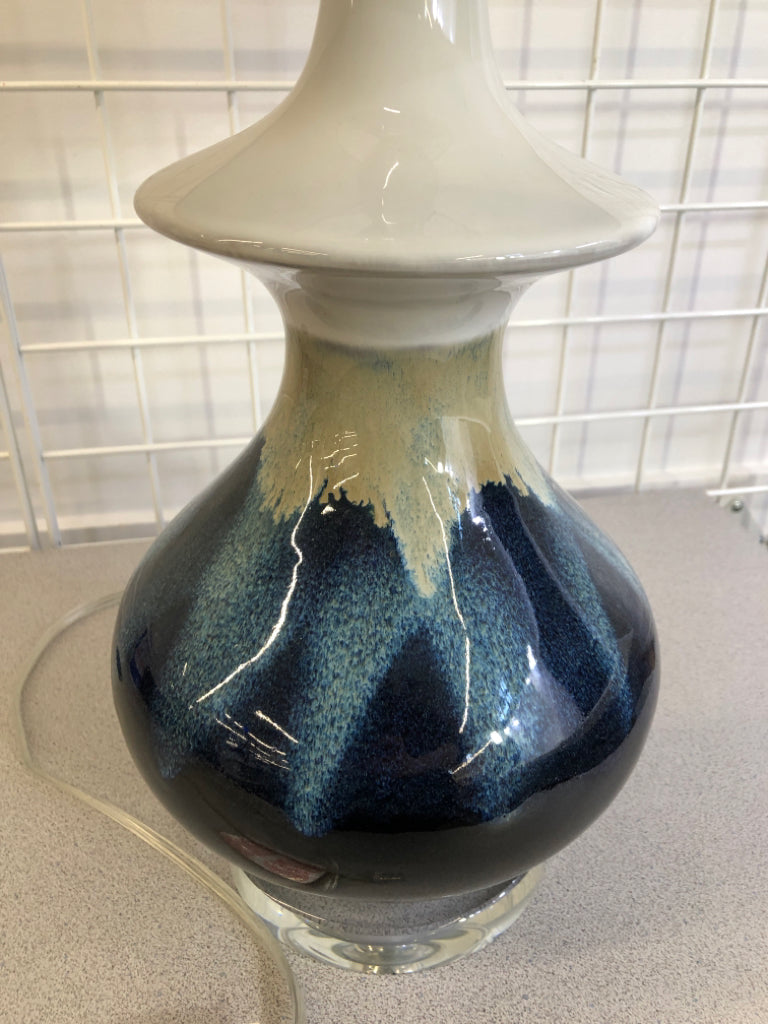 BLUE & CREAM DIPPED LAMP W/WHITE SHADE.