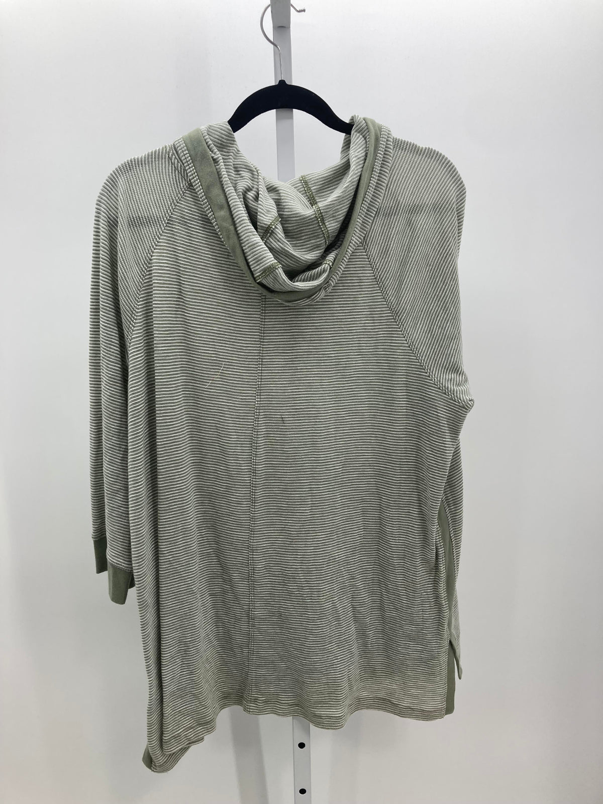 CJ Banks Size 1X Womens 3/4 Sleeve Shirt
