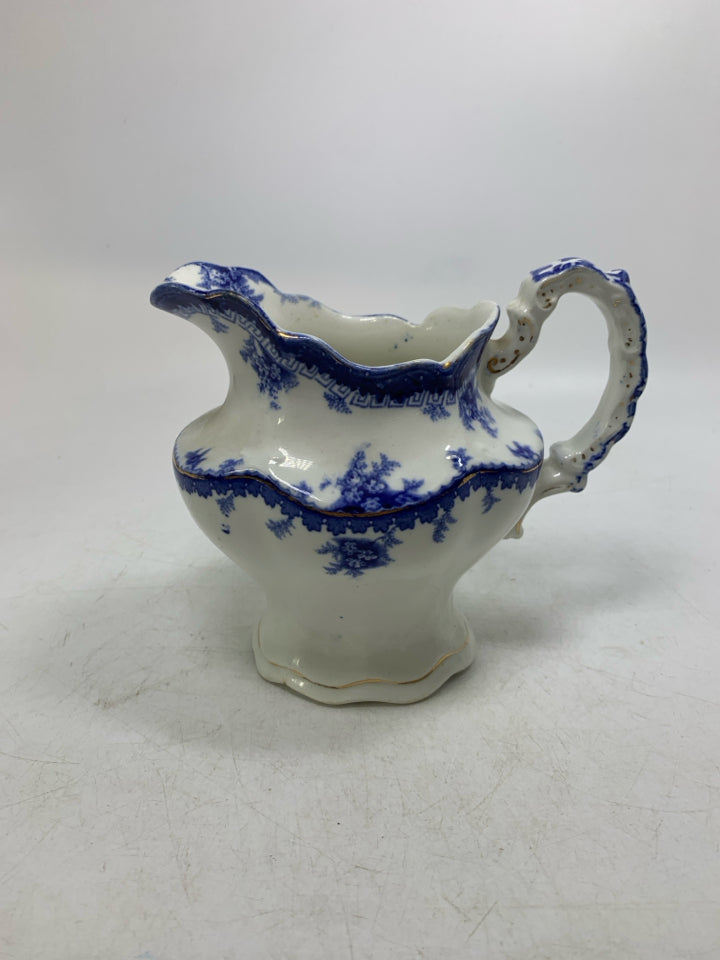 VTG FLOW BLUE TRANSFERWARE CREAMER.