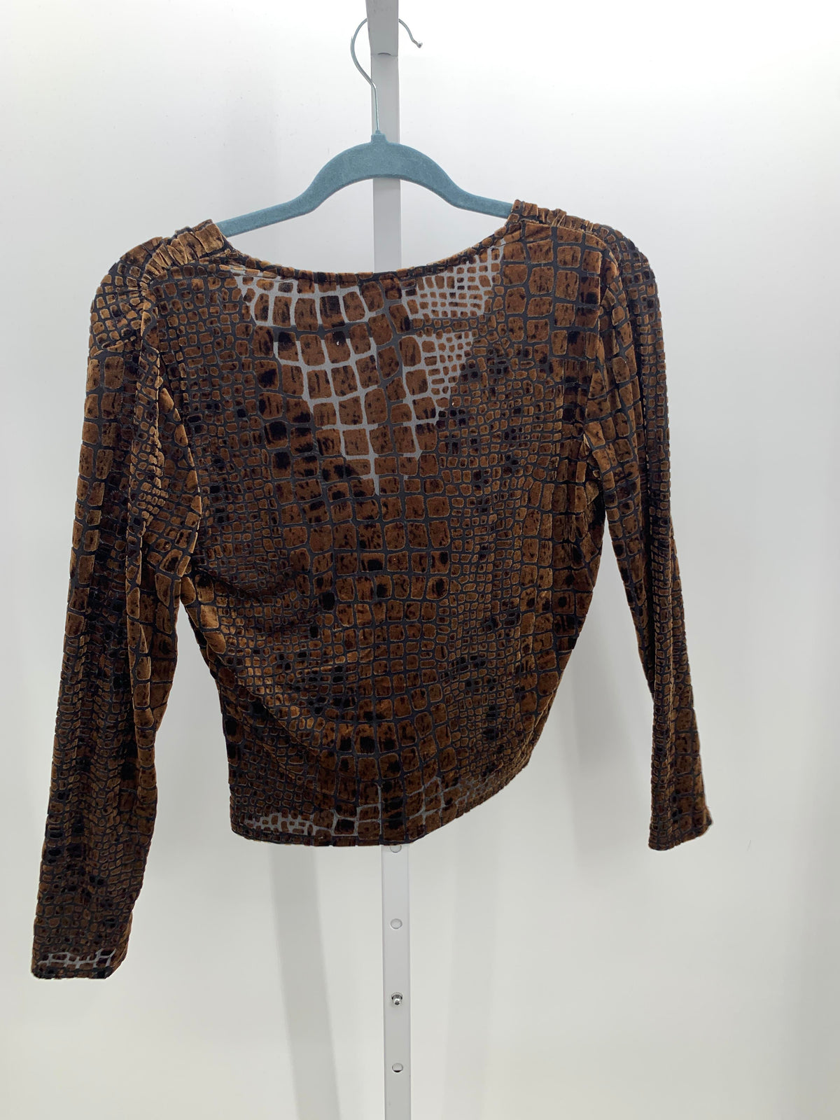 Size Large Juniors Long Sleeve Shirt