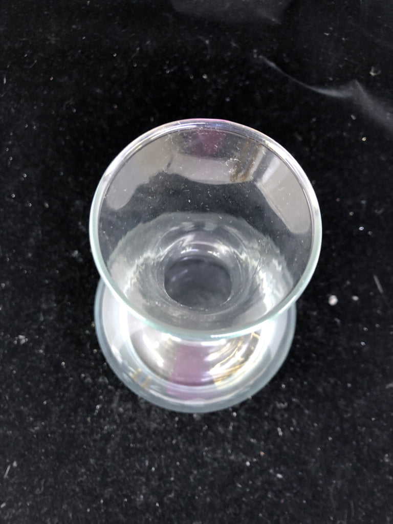 ETCHED PRINCESS HOUSE DECANTER *NO STOPPER*.